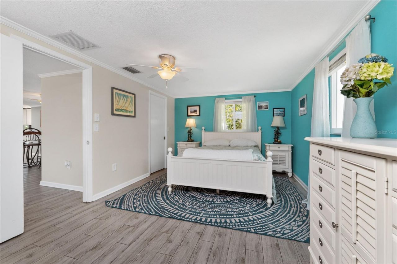 650 Leach Street, Englewood, FL 34223 Photo