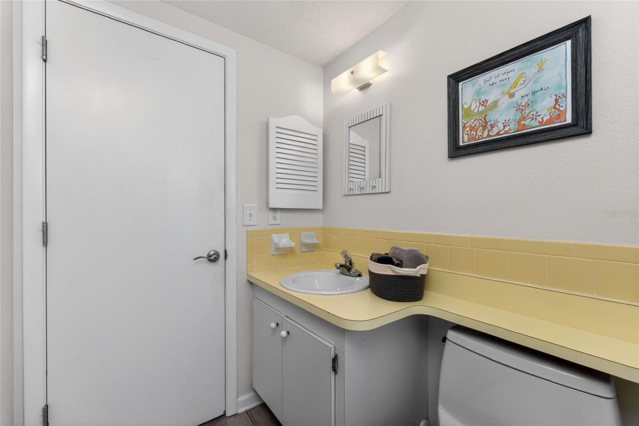 650 Leach Street, Englewood, FL 34223 Photo