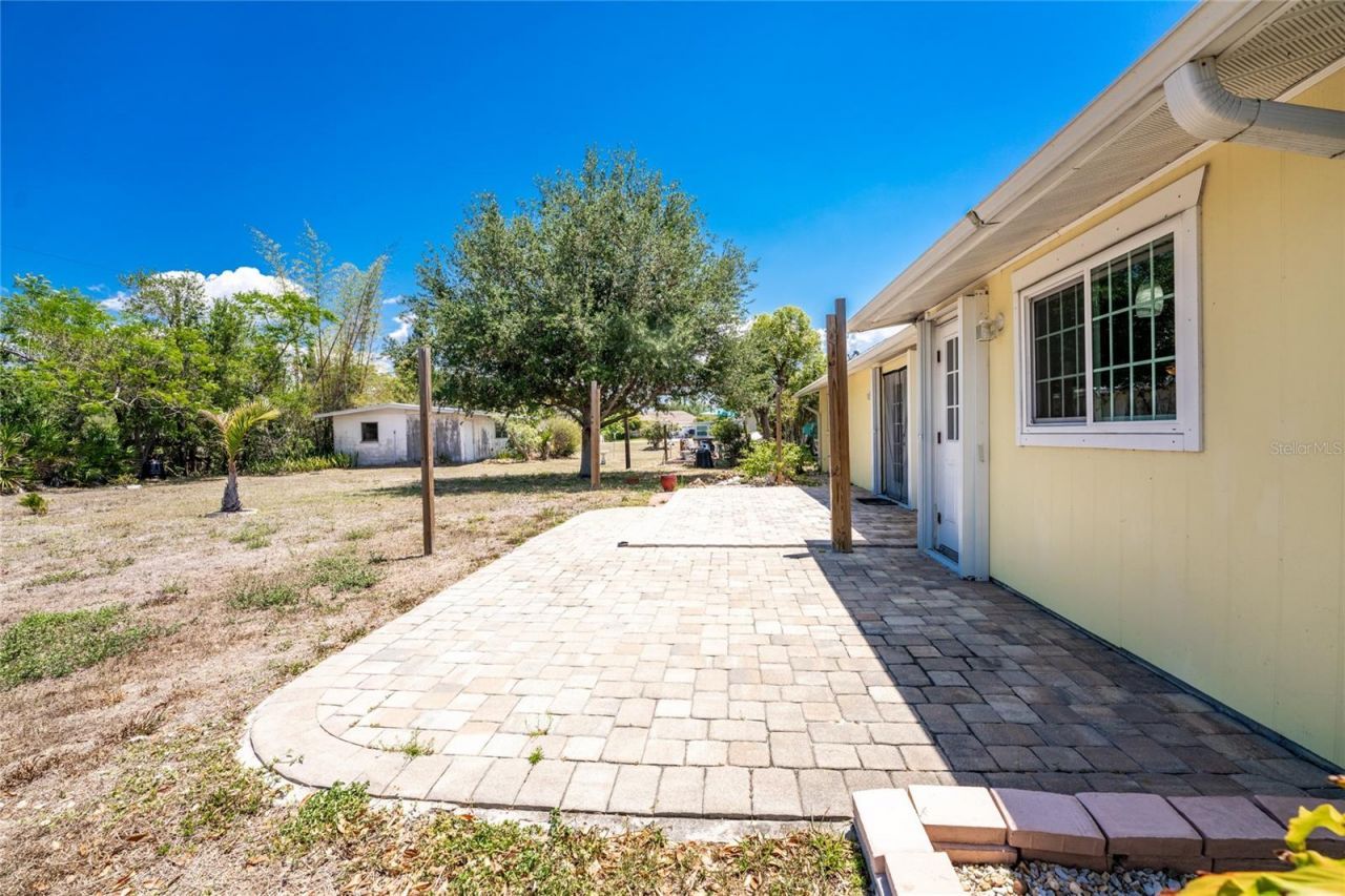 650 Leach Street, Englewood, FL 34223 Photo