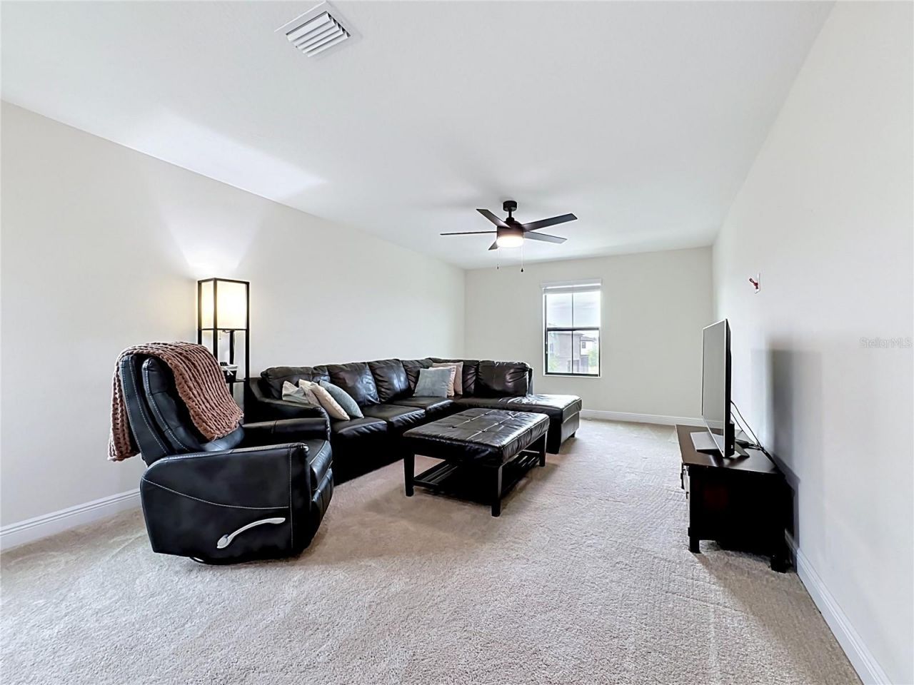 12611 Shetland Walk Drive, Lithia, FL 33547 Photo