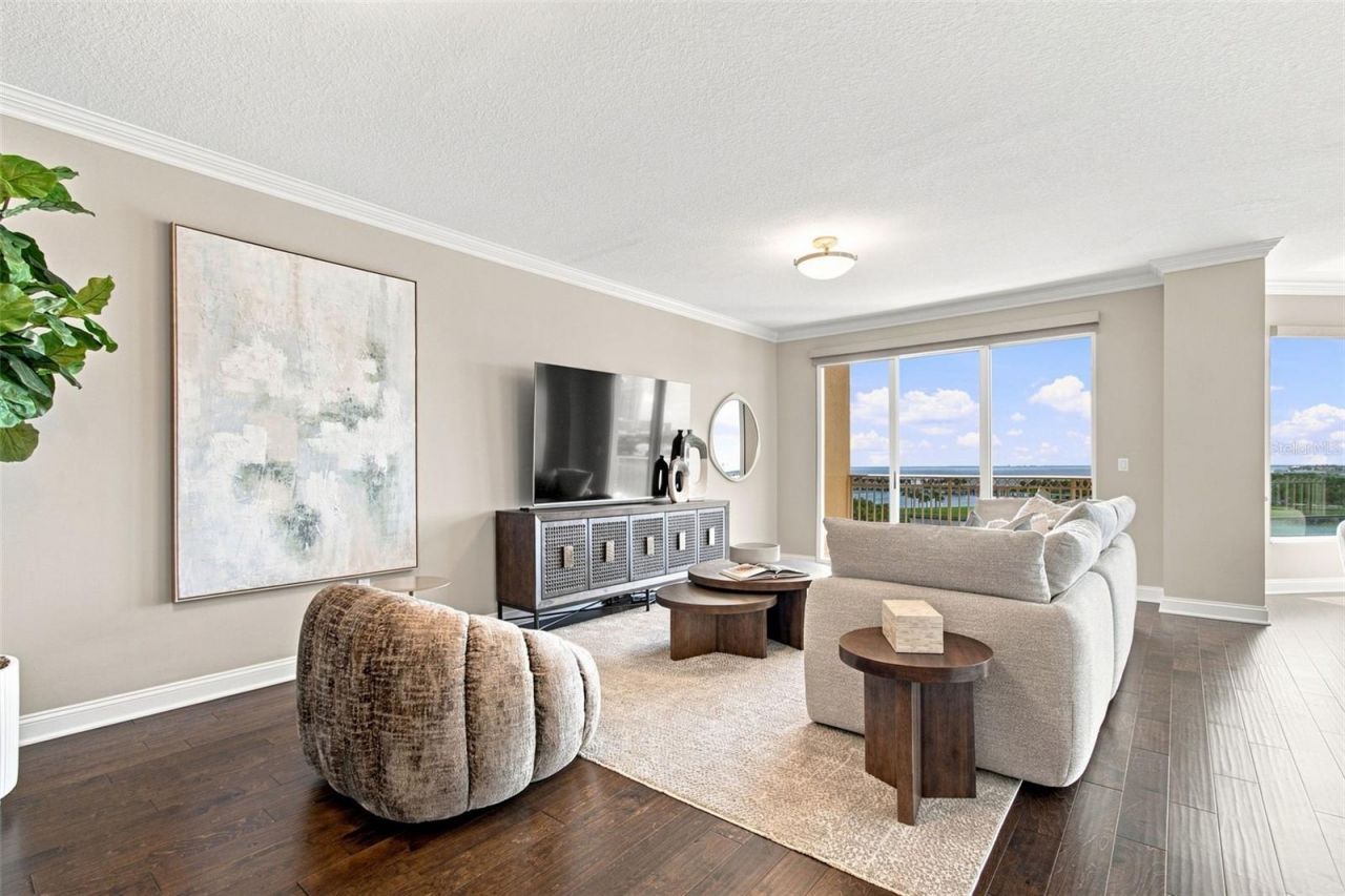 555 5th Avenue Ne, Unit 711, Saint Petersburg, FL 33701 Photo