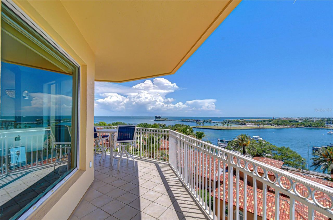 555 5th Avenue Ne, Unit 711, Saint Petersburg, FL 33701 Photo