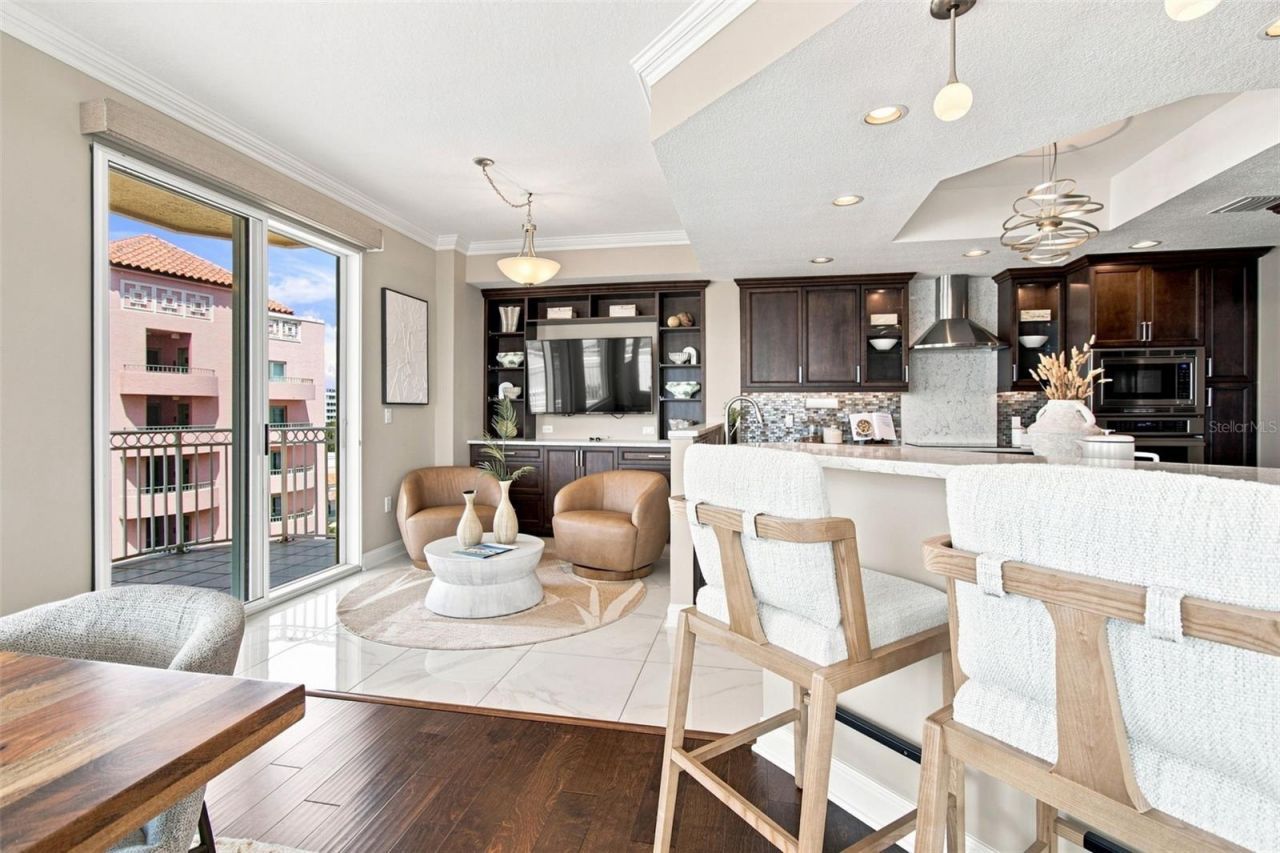 555 5th Avenue Ne, Unit 711, Saint Petersburg, FL 33701 Photo