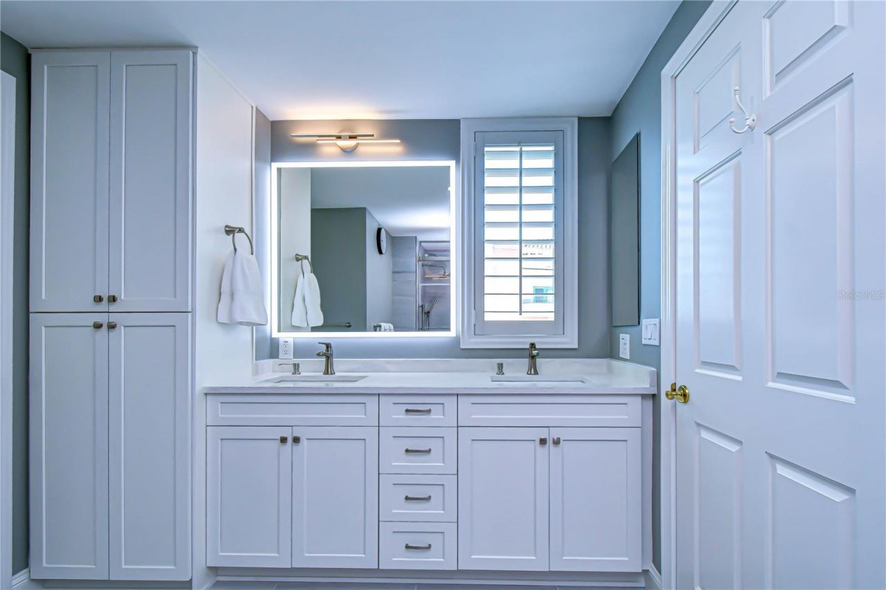 555 5th Avenue Ne, Unit 711, Saint Petersburg, FL 33701 Photo