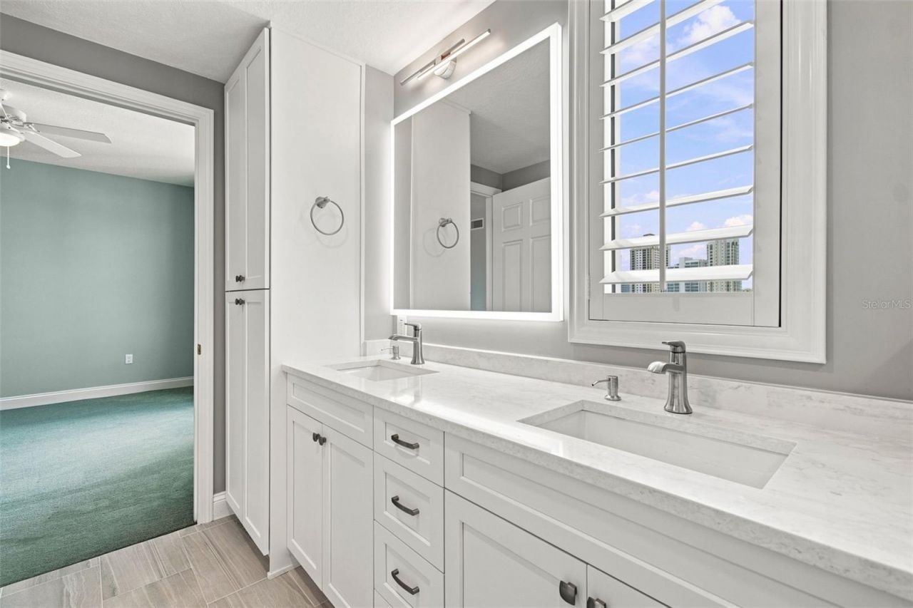 555 5th Avenue Ne, Unit 711, Saint Petersburg, FL 33701 Photo