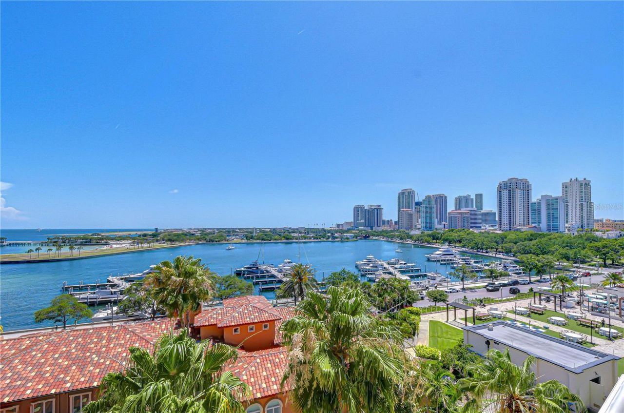 555 5th Avenue Ne, Unit 711, Saint Petersburg, FL 33701 Photo
