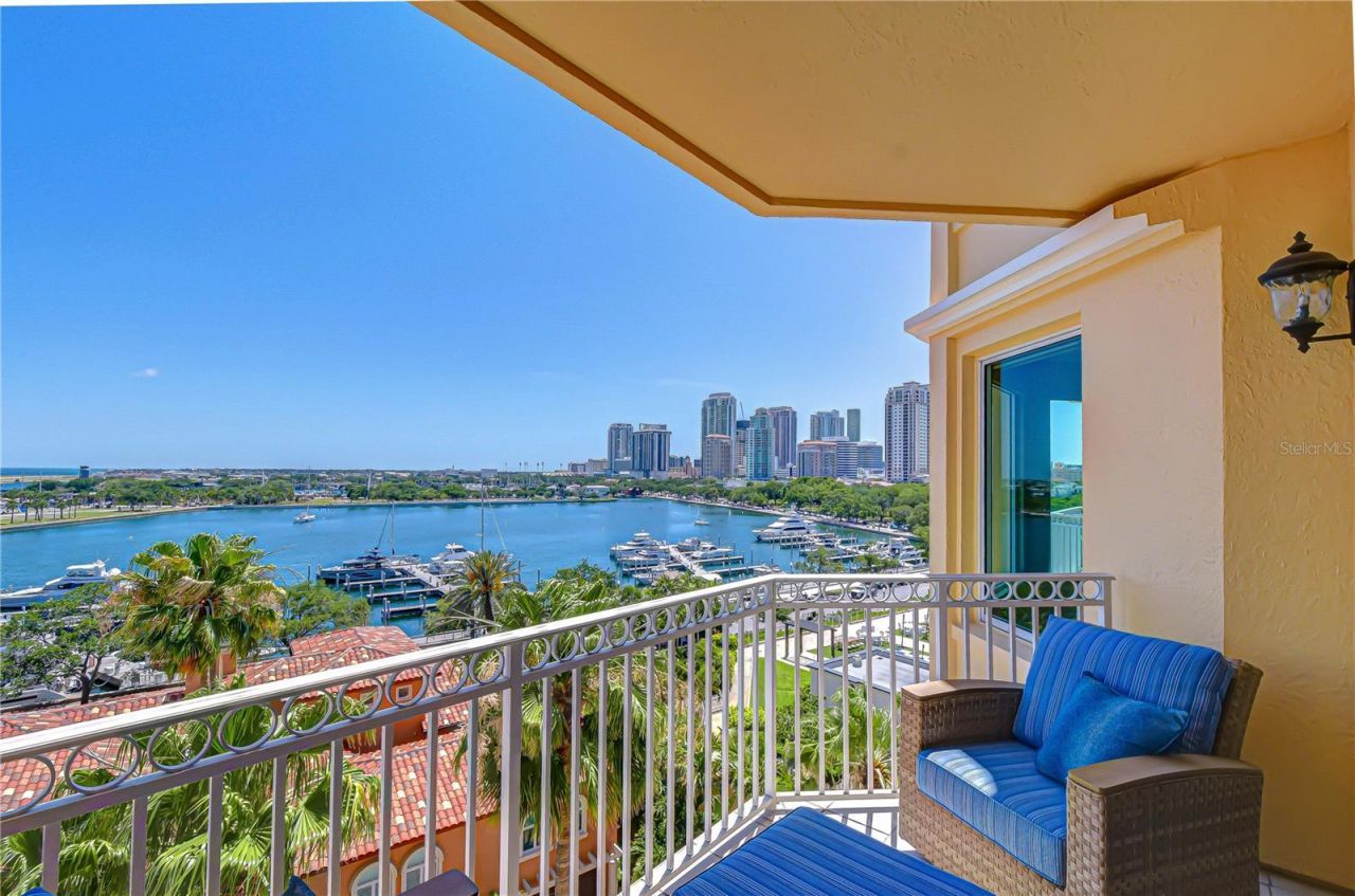 555 5th Avenue Ne, Unit 711, Saint Petersburg, FL 33701 Photo