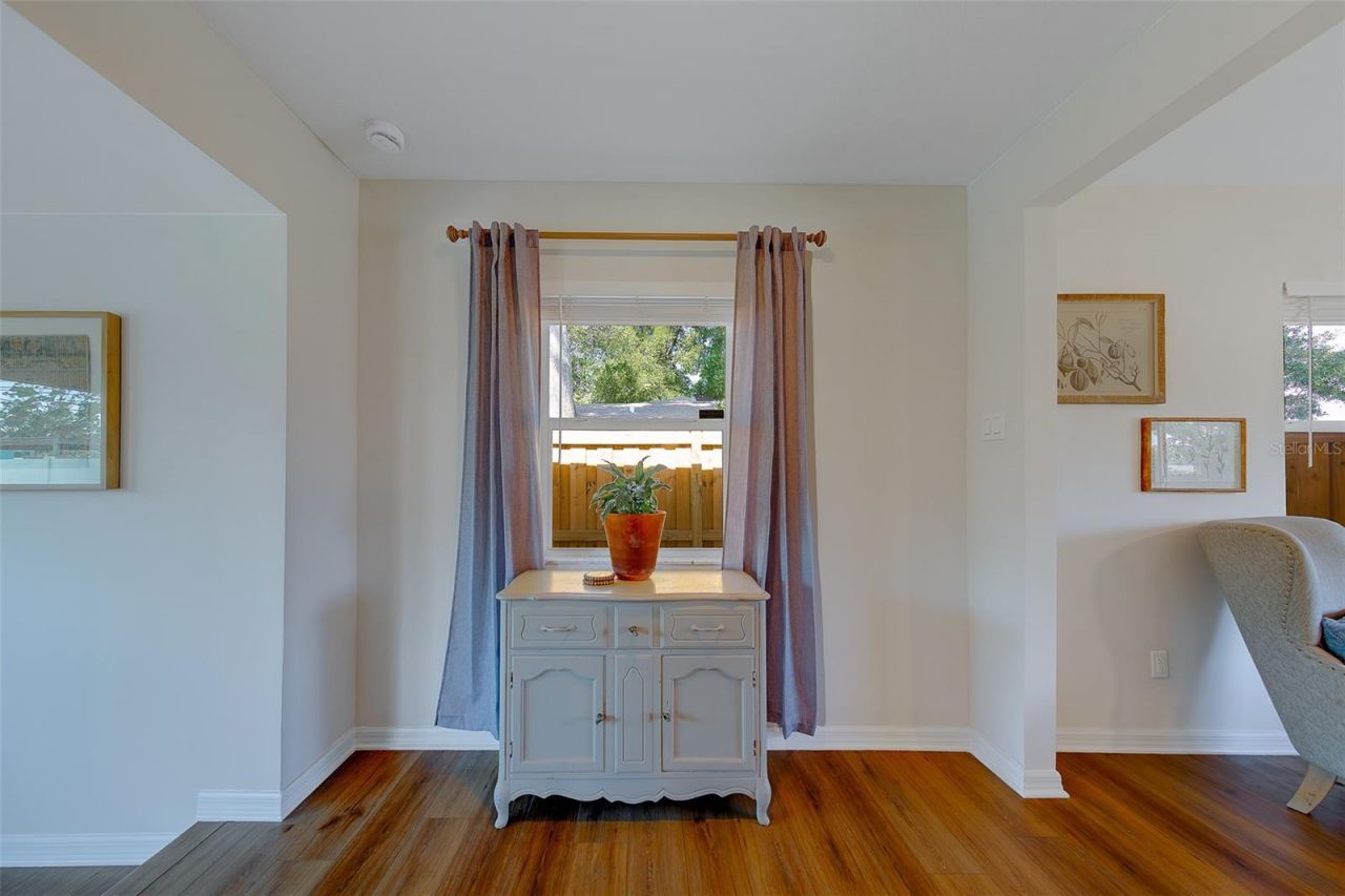 4710 11th Avenue N, Saint Petersburg, FL 33713 Photo
