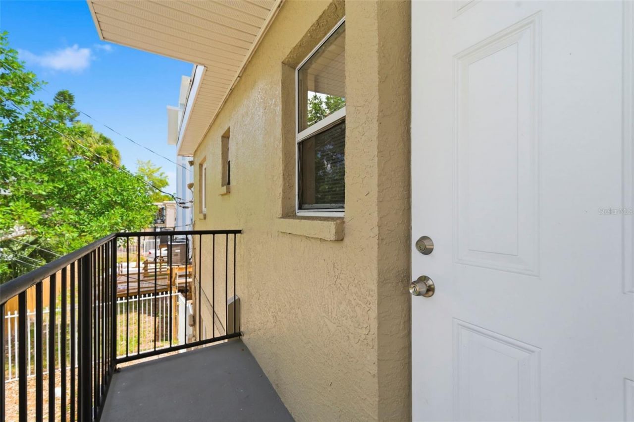 1799 Russell Street S, Unit 3, Saint Petersburg, FL 33712 Photo