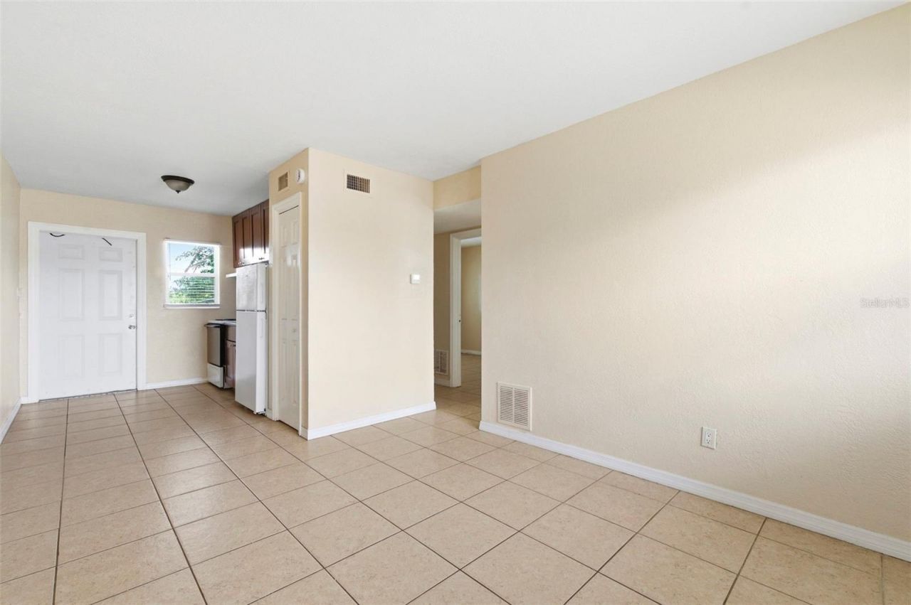 1799 Russell Street S, Unit 3, Saint Petersburg, FL 33712 Photo
