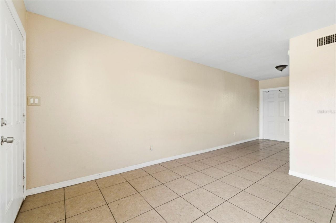 1799 Russell Street S, Unit 3, Saint Petersburg, FL 33712 Photo