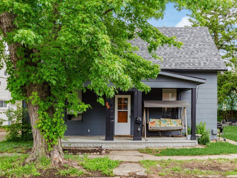 20 S High Street , Mount Sterling, OH 43143 Photo 1