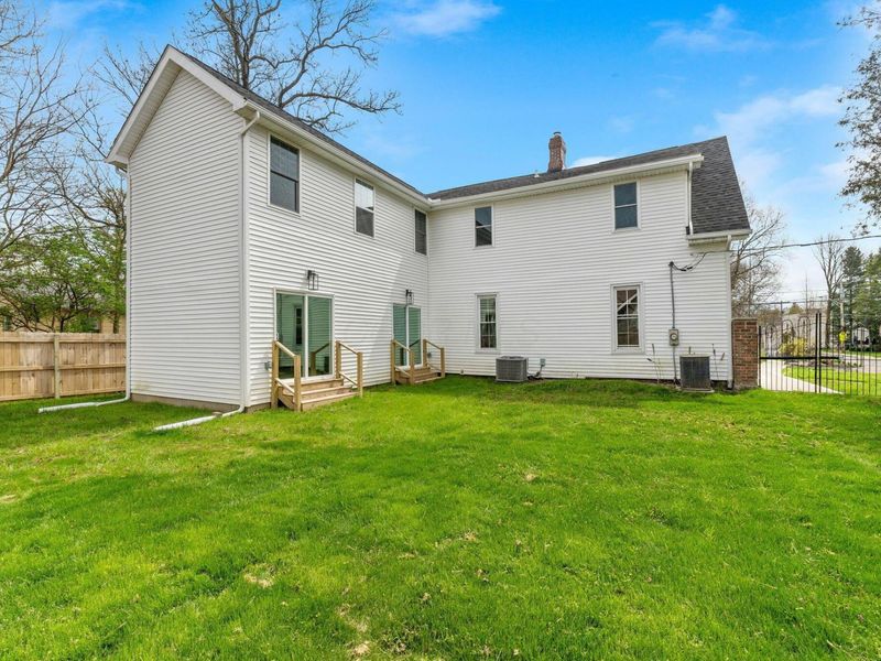 92 N Vine Street , Westerville, OH 43081 Photo 8