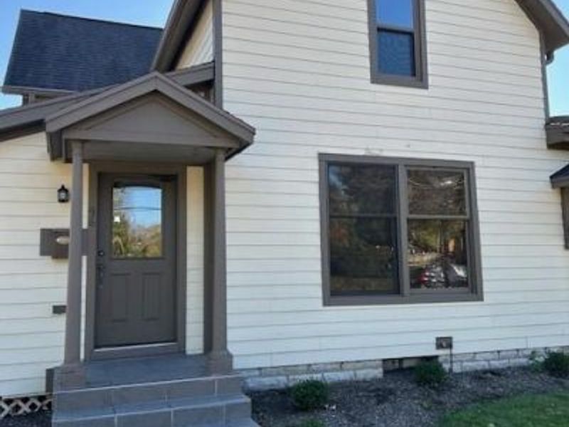 96 E Franklin Street, Centerville, OH 45459 Photo 3