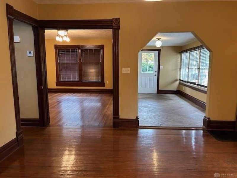 96 E Franklin Street, Centerville, OH 45459 Photo 8