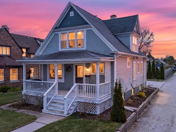 321 Bell AVENUE, Sheboygan, WI 53083
