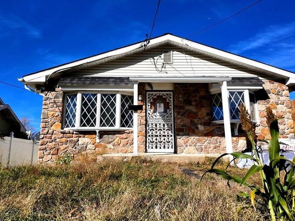 2452 LINCONIA AVENUE , FEASTERVILLE TREVOSE, PA 19053