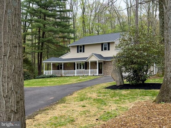 2183 E GRAND AVENUE , TOWER CITY, PA 17980