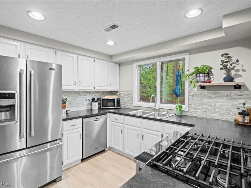 4542 Briarcliff Trail, Copley, OH 44321 Photo 12