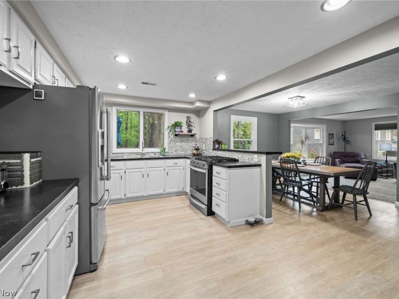 4542 Briarcliff Trail, Copley, OH 44321 Photo 13
