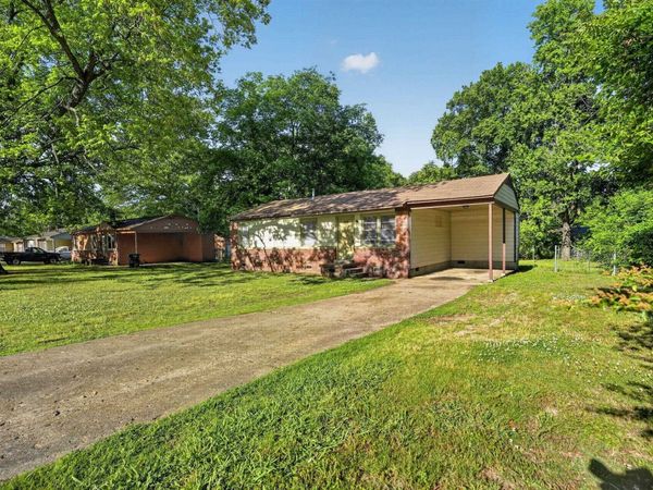 4955 STACEY DR, Memphis, TN 38109