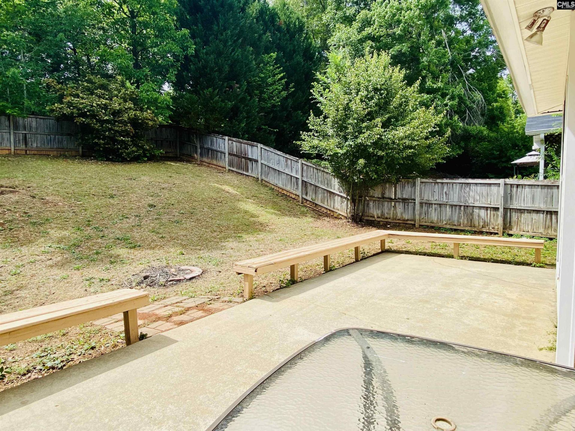 560 Rapids Road Photo 25