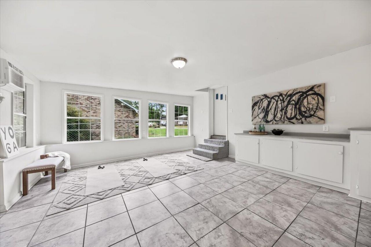 140 Rosedale Avenue Photo 20