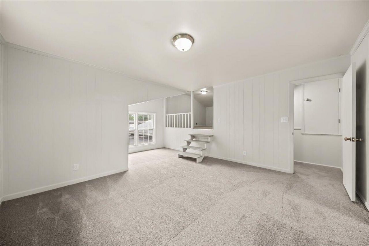 140 Rosedale Avenue Photo 23