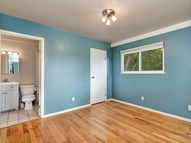 2364 Gladstone Avenue, Cincinnati, OH 45202 Photo 13