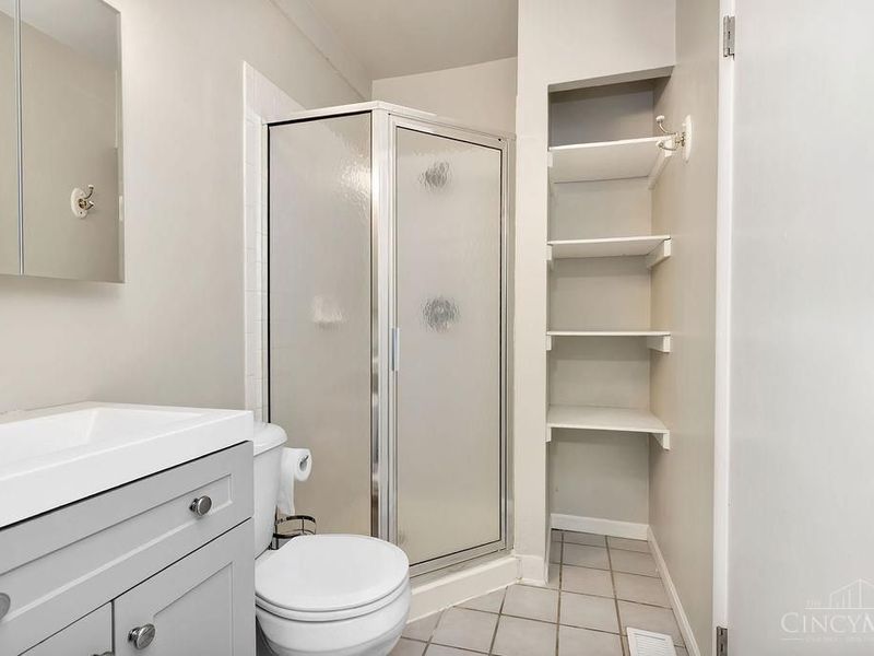 2364 Gladstone Avenue, Cincinnati, OH 45202 Photo 15