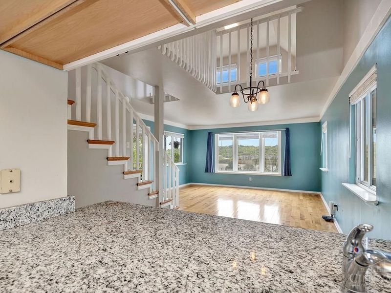 2364 Gladstone Avenue, Cincinnati, OH 45202 Photo 8