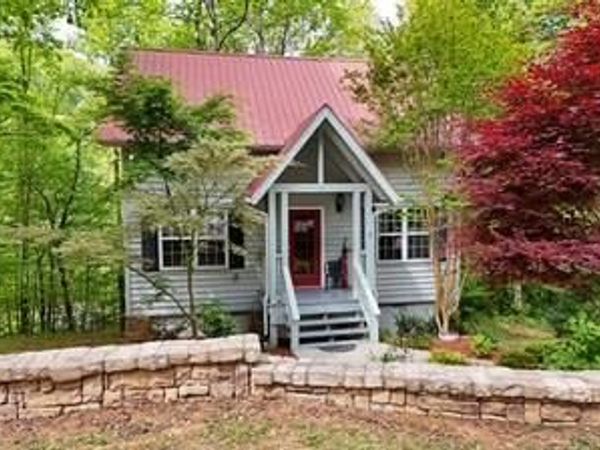 Blairsville, GA 30512