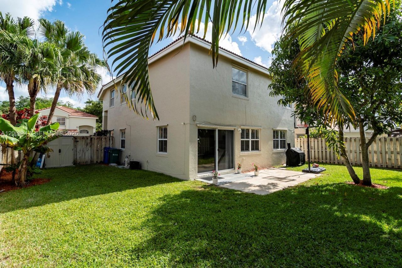 6630 Saltaire Ter, Margate, FL 33063 Photo