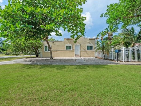 1199 NW 121st St , North Miami, FL 33168