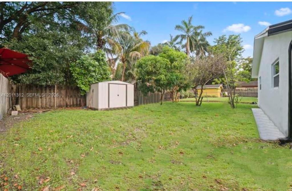 2320 SW 18th Ter, Unit 1, Fort Lauderdale, FL 33315 Photo