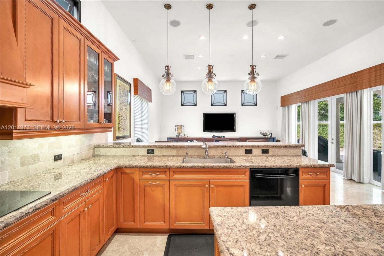 1480 Windjammer Way , Hollywood, FL 33019 Photo