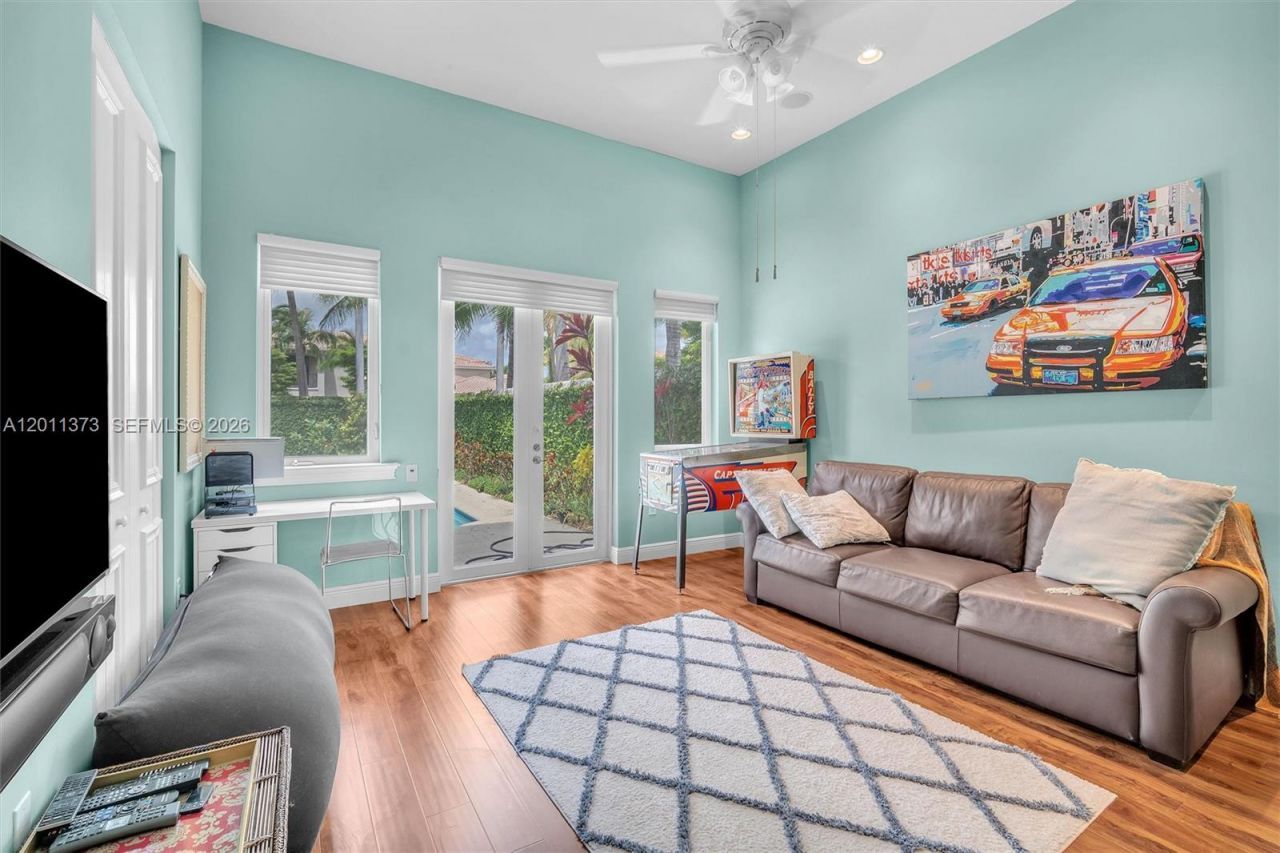 1480 Windjammer Way , Hollywood, FL 33019 Photo