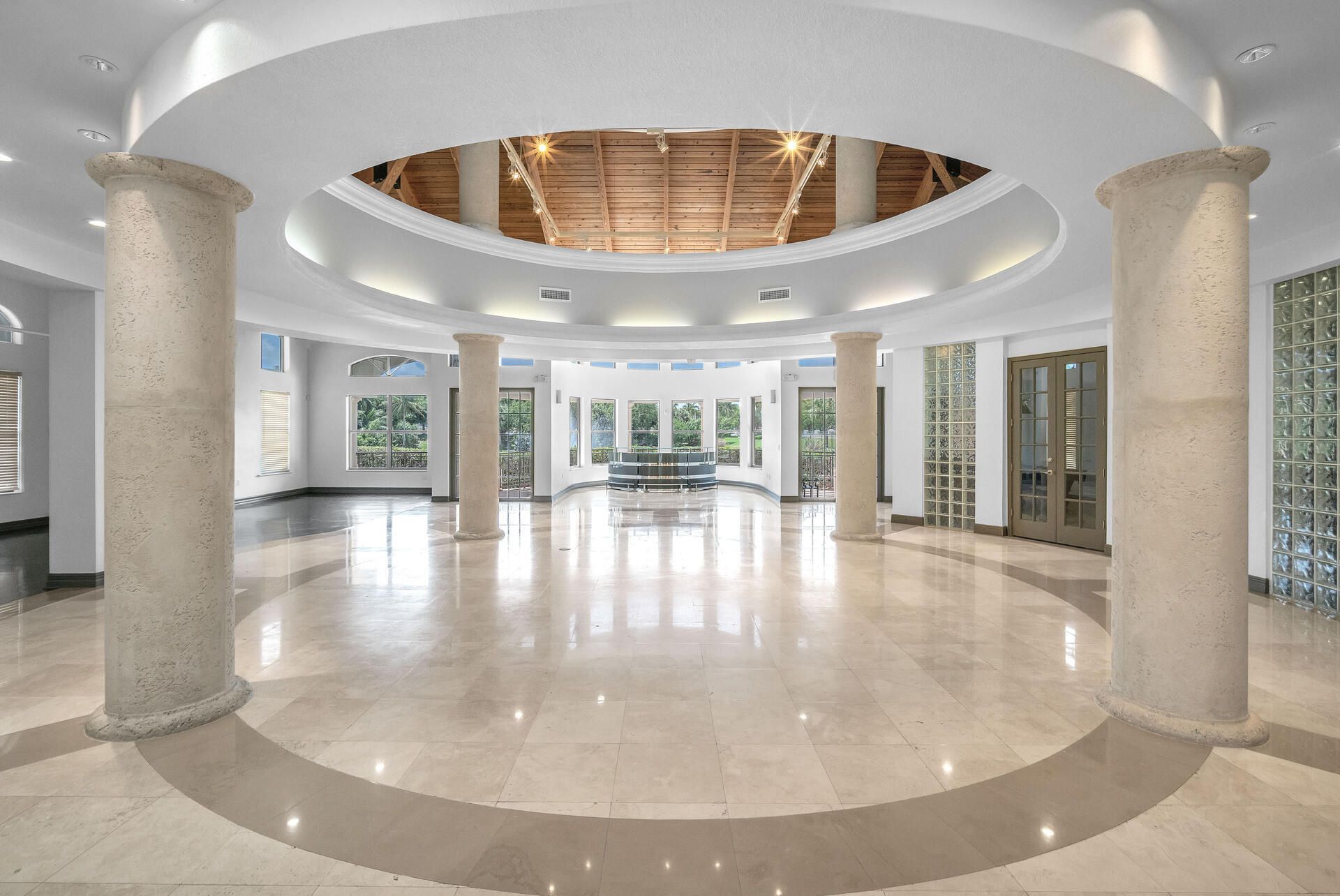 1480 Windjammer Way , Hollywood, FL 33019 Photo