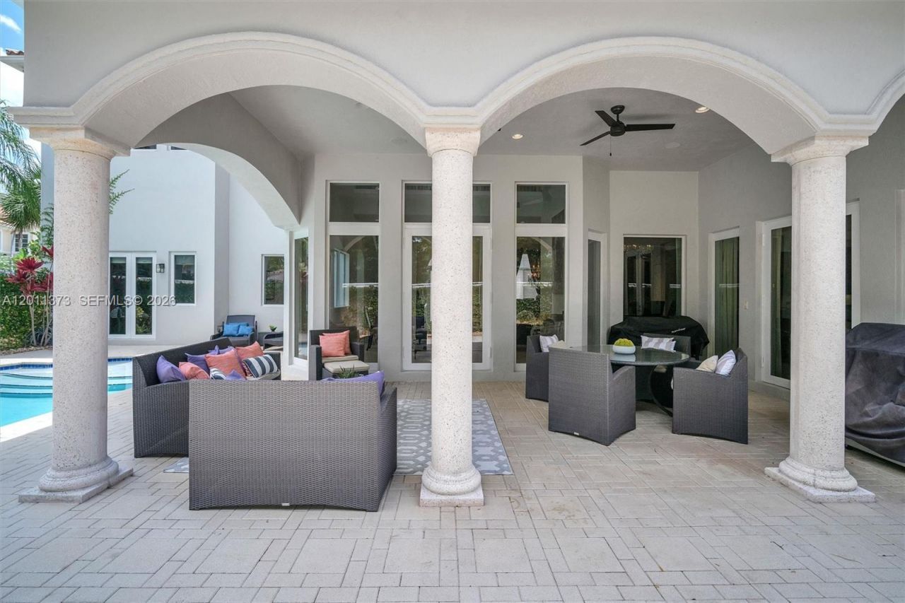 1480 Windjammer Way , Hollywood, FL 33019 Photo
