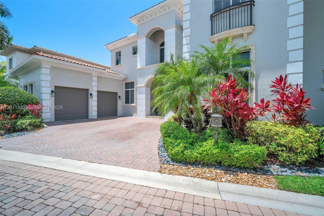 1480 Windjammer Way , Hollywood, FL 33019 Photo