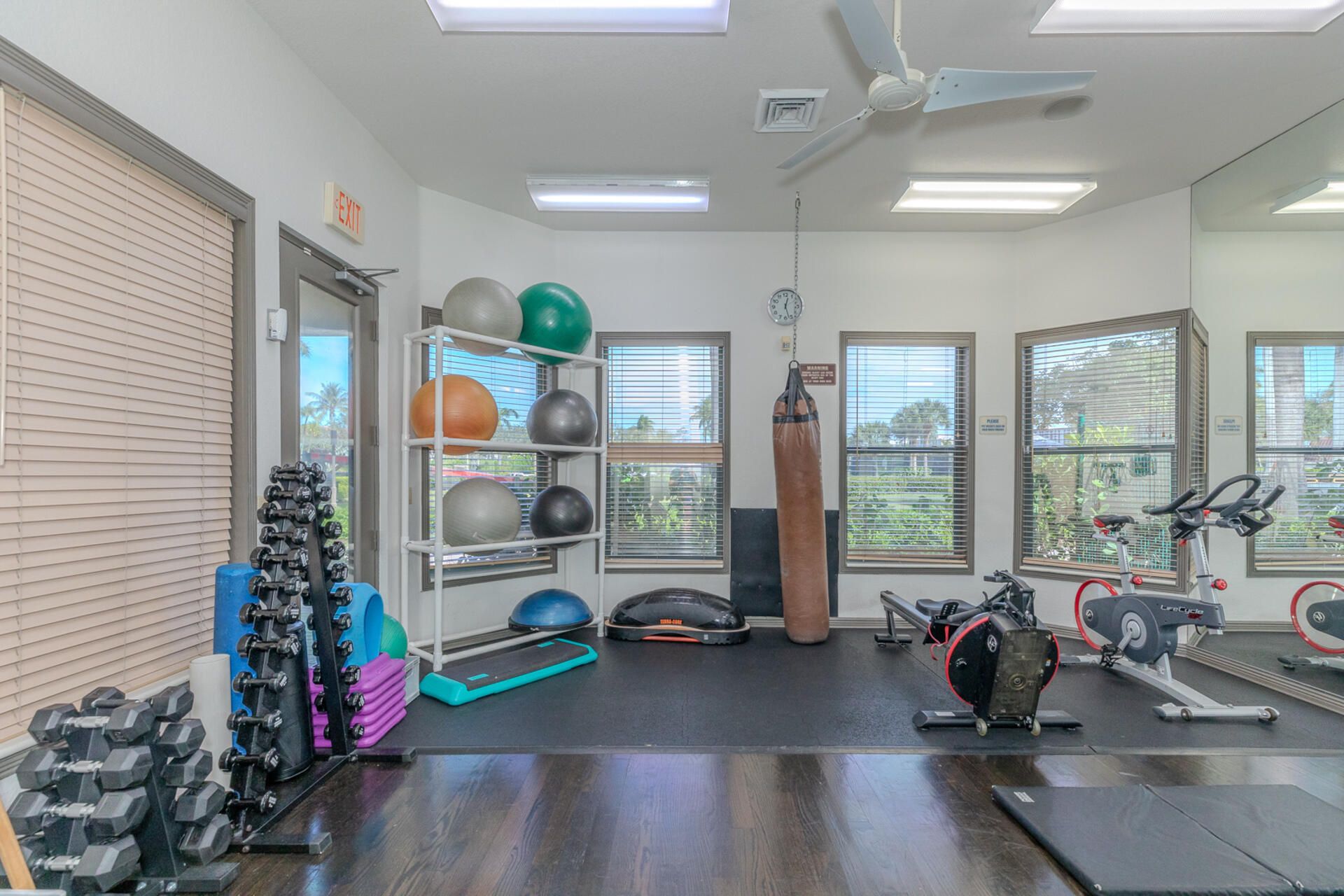 1480 Windjammer Way , Hollywood, FL 33019 Photo