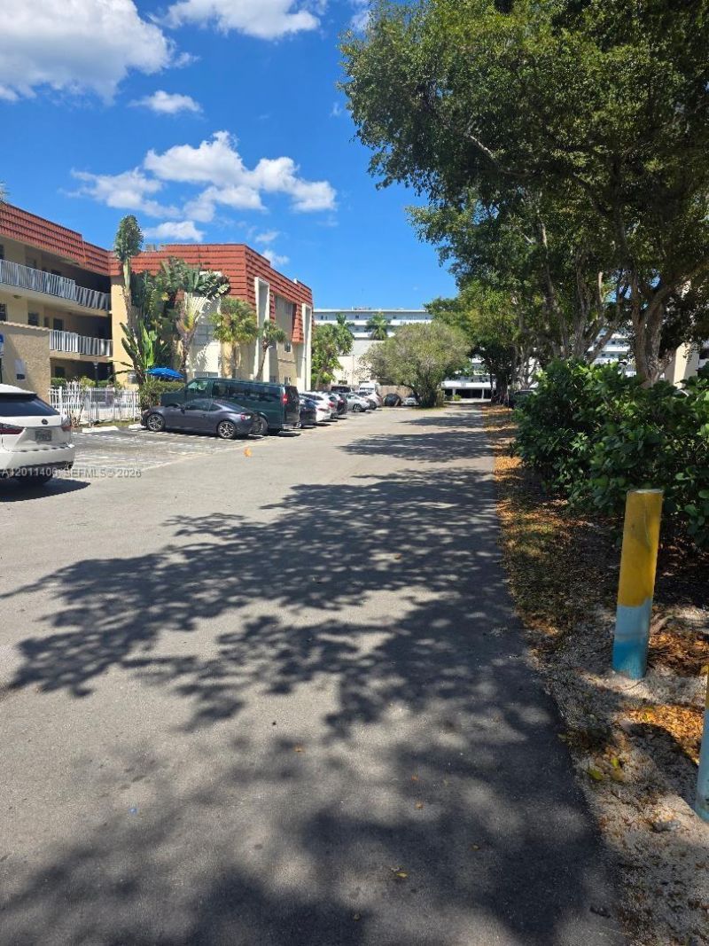 1300 Moffett St, Unit 107, Hallandale Beach, FL 33009 Photo