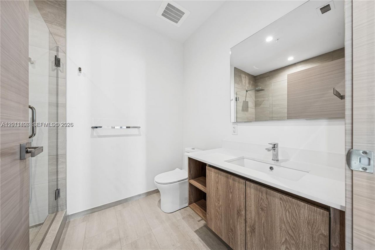 10281 W Bay Harbor Dr , Unit PH02, Bay Harbor Islands, FL 33154 Photo