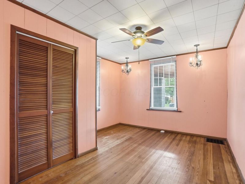 909 W Sugar Street , Mount Vernon, OH 43050 Photo 20