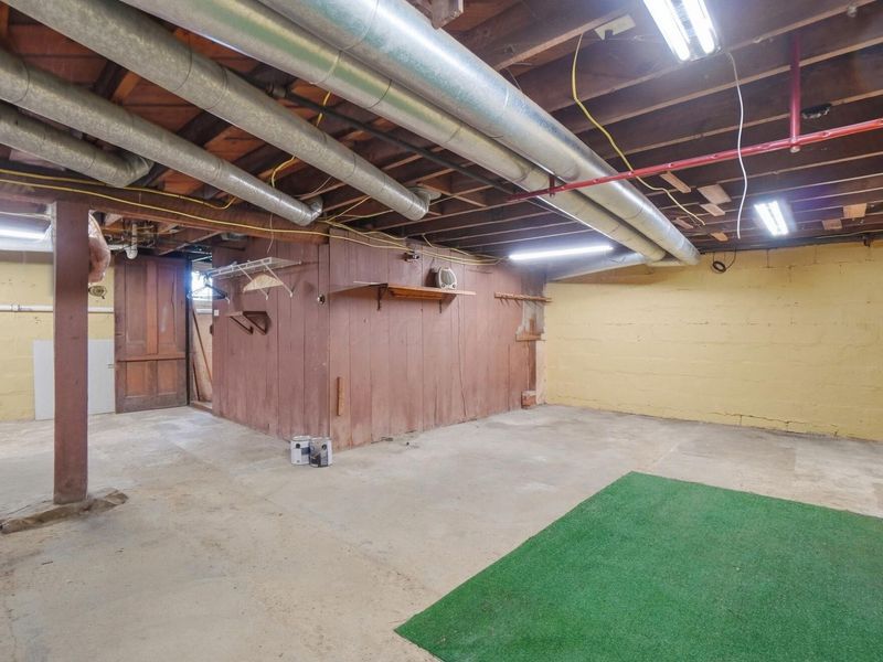 909 W Sugar Street , Mount Vernon, OH 43050 Photo 29