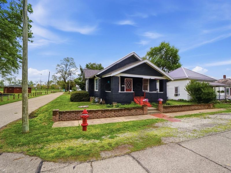 909 W Sugar Street , Mount Vernon, OH 43050 Photo 3