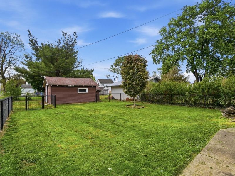 909 W Sugar Street , Mount Vernon, OH 43050 Photo 37