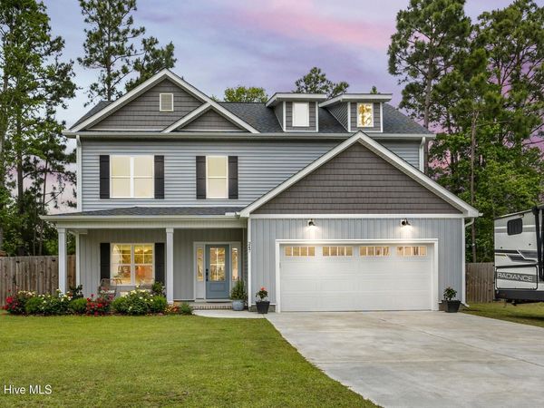247 Shellbank Drive, Sneads Ferry, NC 28460