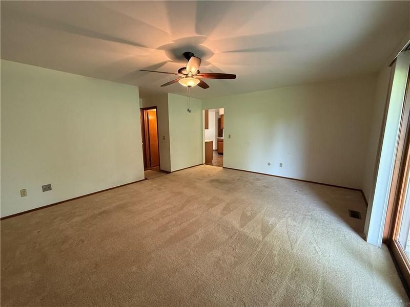 2272 Whispering Willow Circle, Kettering, OH 45440 Photo 21