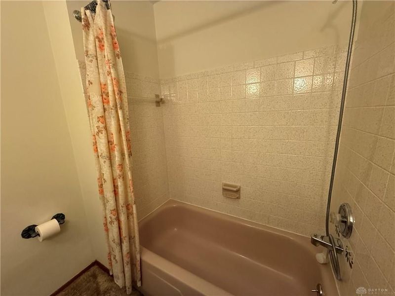 2272 Whispering Willow Circle, Kettering, OH 45440 Photo 33